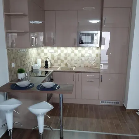 Rozsa55 2 Apartman *